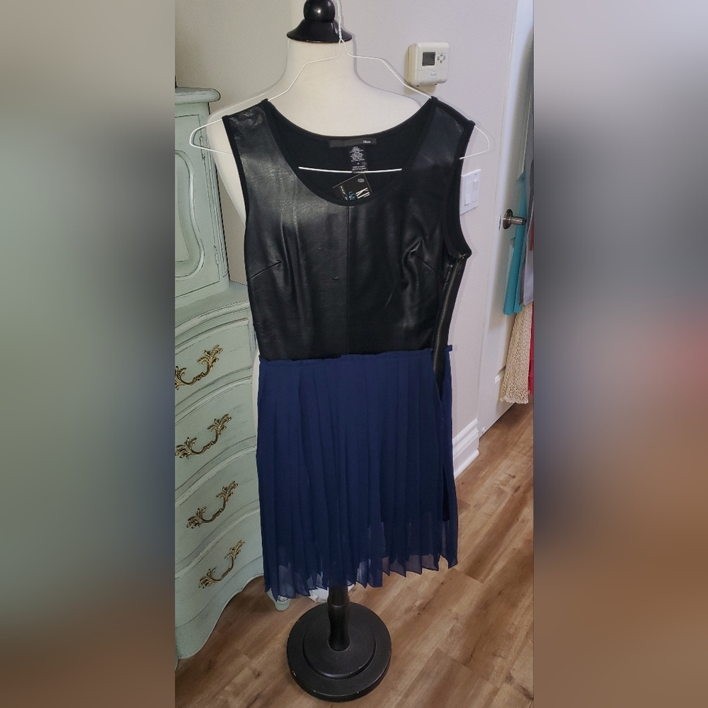 Ellison Small Black Blue Dress